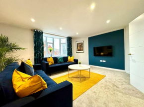 3BR Coastal Haven in Bournemouth - Beach Nearby!